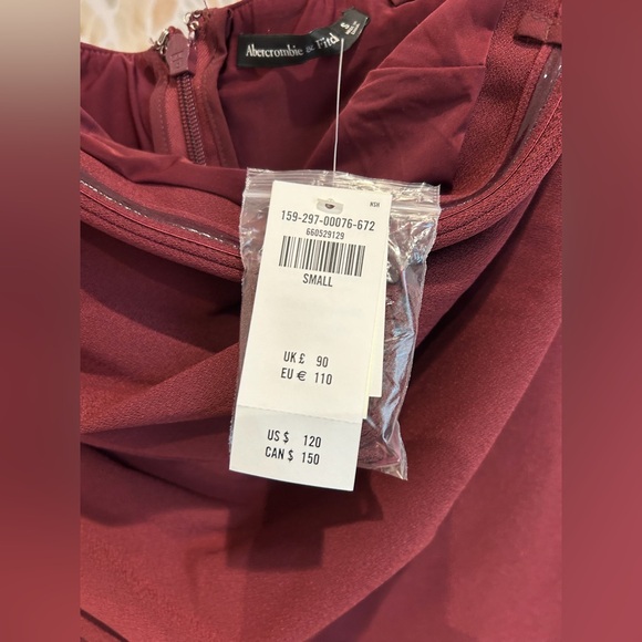 NEW NWT Abercrombie & Fitch Strapless Long Line Burgundy Tube Jumpsuit Sz Small - Picture 5 of 7